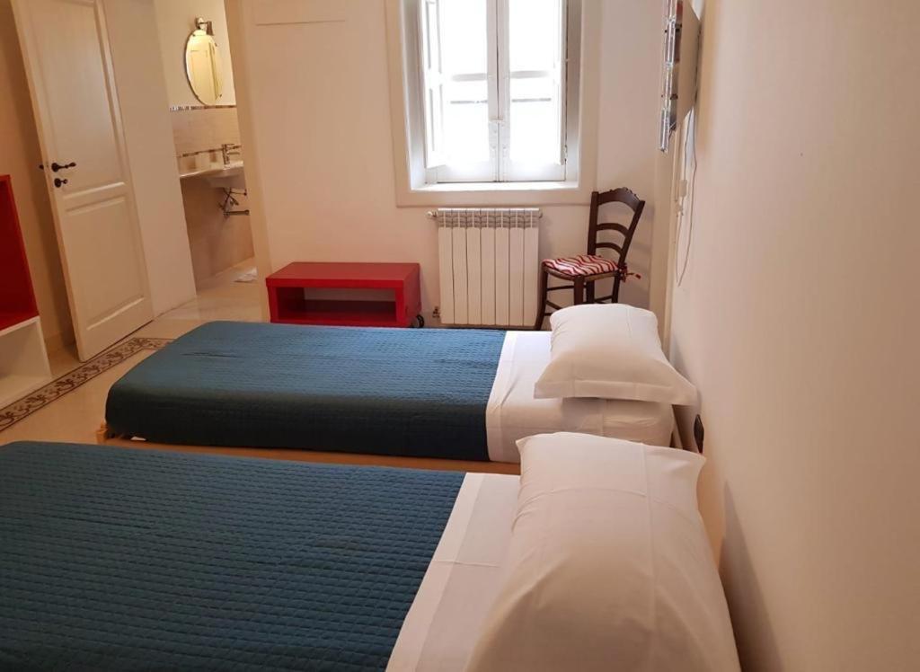 Casa Vacanze L'Altra Diaz Syracuse Ngoại thất bức ảnh